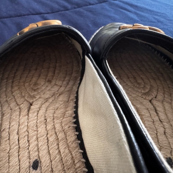 Authentic Gucci
Women's Black Pilar Ballet Quilted Leather Flatform Espadrilles - Picture 3 of 9